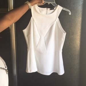 Sleevles dressy white blouse